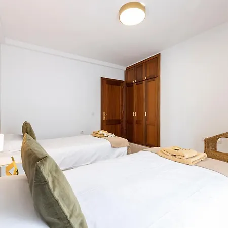 Urban Apartament *